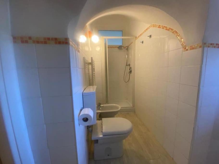 Appartamento Incantevole In Piazza Bresca, Sanremo Exteriör bild