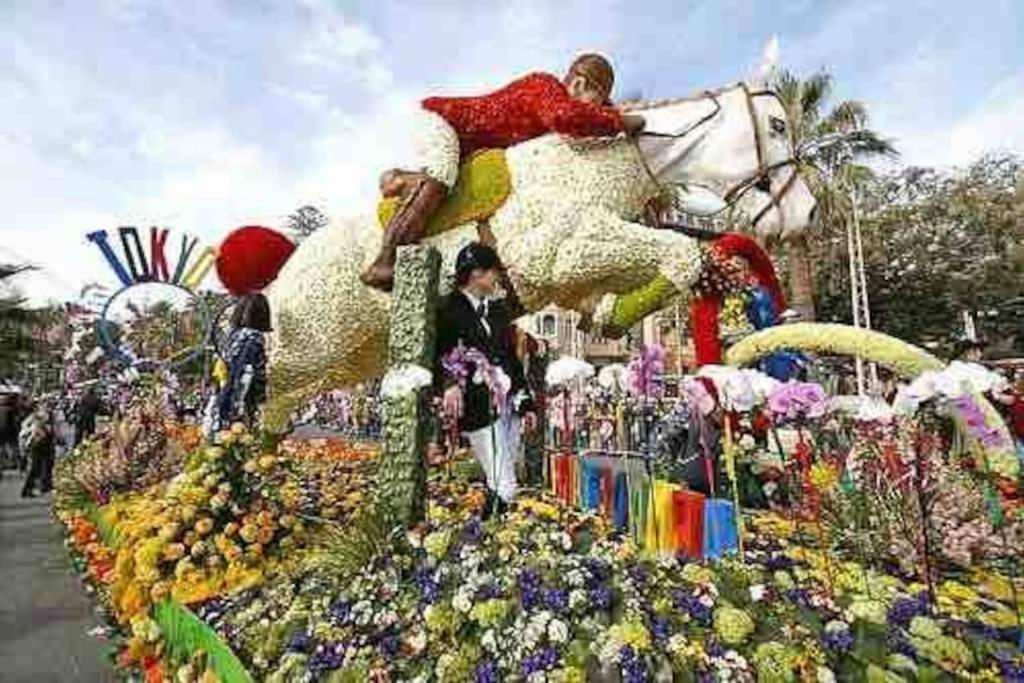 Appartamento Incantevole In Piazza Bresca, Sanremo Exteriör bild